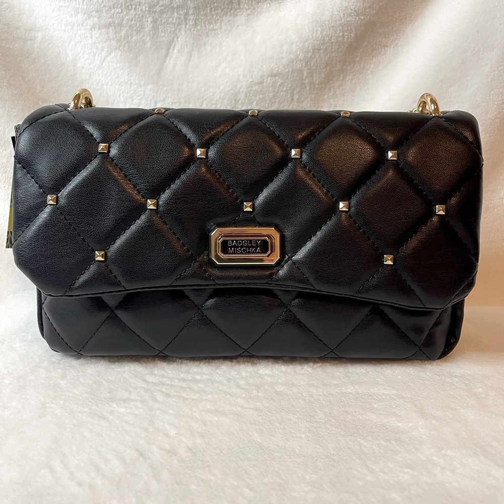 Badgley Mischka should bag, NWT